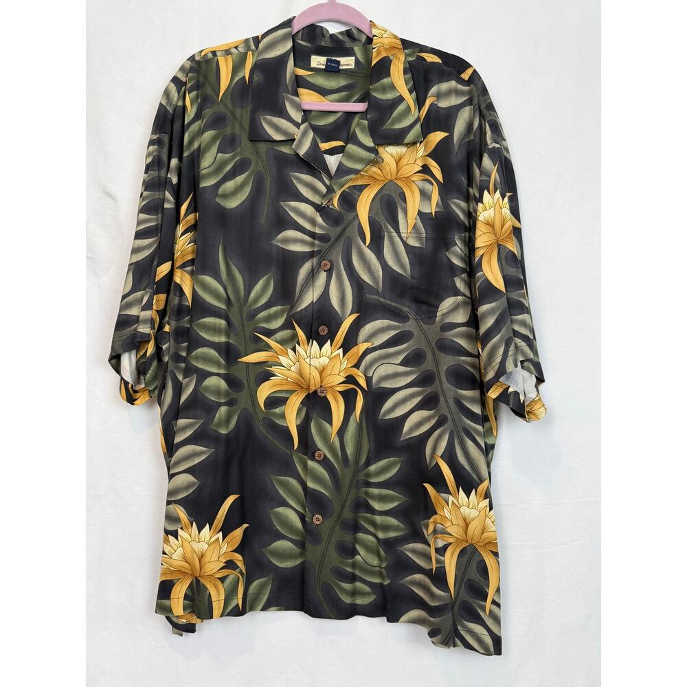 Tommy Bahama 100% Silk Camp Shirt XXL Vintage Black Gold Floral Tropical